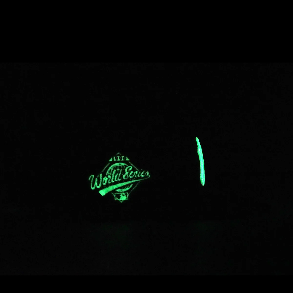 New York Yankees Black Glow in the Dark 1996 World Series New Era 59Fifty Fitted - Image 4