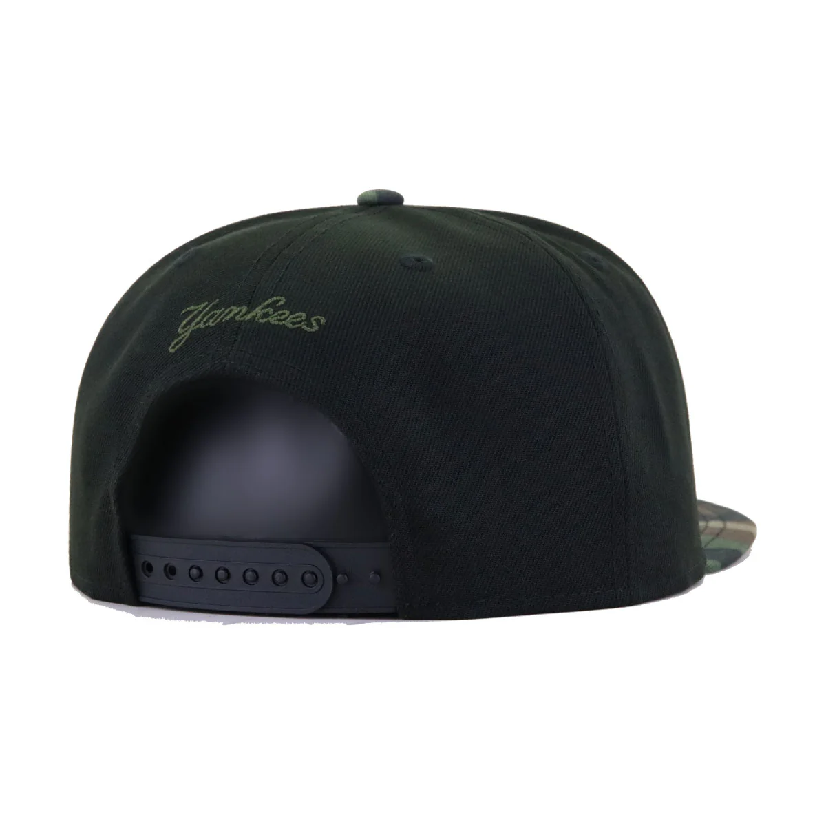 New York Yankees Black Woodland Camouflage New Era 9Fifty Snapback - Image 2